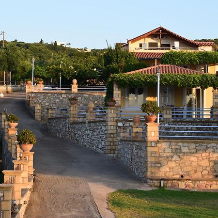 Alexandros Seaside Family Apartments & Villas - Paradise, 7' From Petalidi Kalamaki  Eksteriør bilde