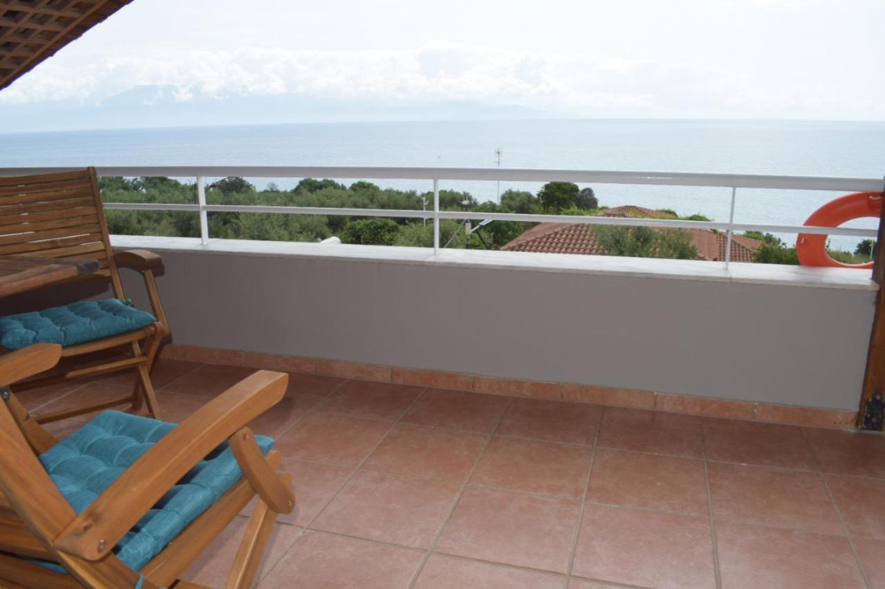 Alexandros Seaside Family Apartments & Villas - Paradise, 7' From Petalidi Kalamaki  Eksteriør bilde