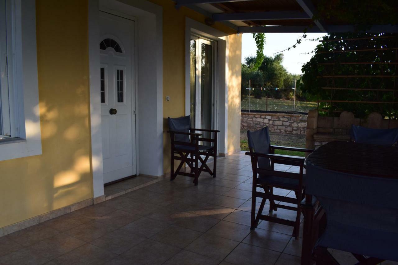 Alexandros Seaside Family Apartments & Villas - Paradise, 7' From Petalidi Kalamaki  Eksteriør bilde