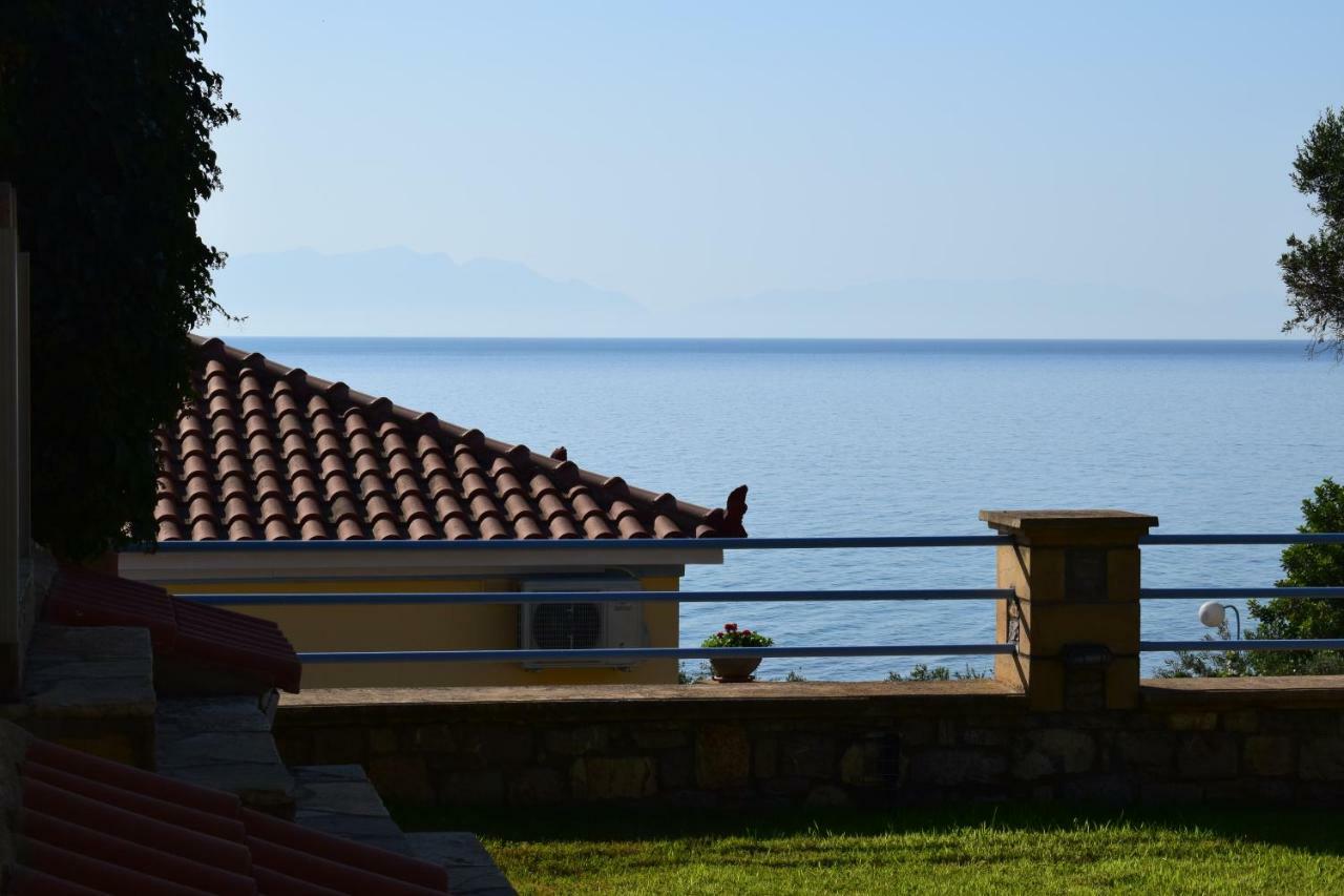 Alexandros Seaside Family Apartments & Villas - Paradise, 7' From Petalidi Kalamaki  Eksteriør bilde