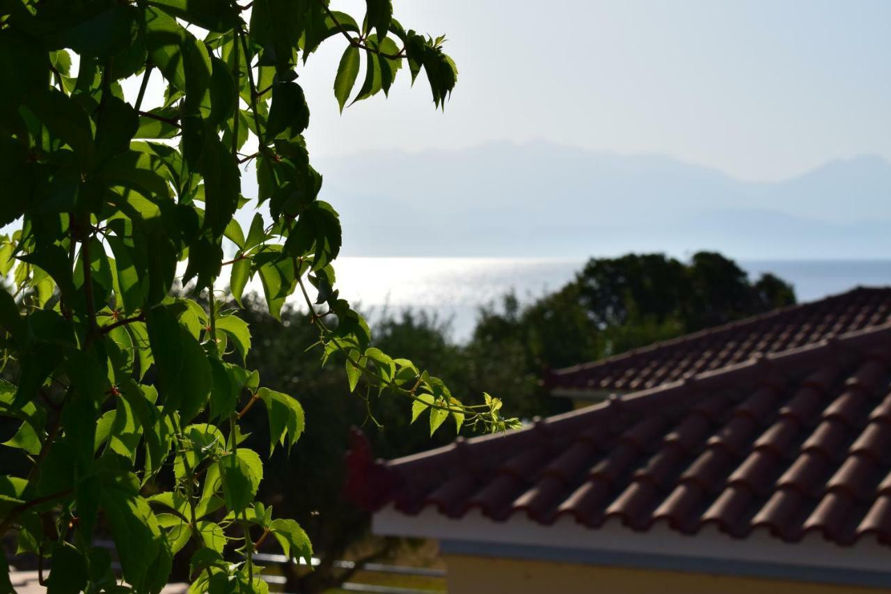 Alexandros Seaside Family Apartments & Villas - Paradise, 7' From Petalidi Kalamaki  Eksteriør bilde