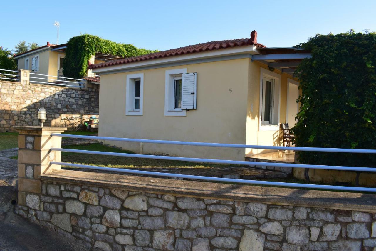 Alexandros Seaside Family Apartments & Villas - Paradise, 7' From Petalidi Kalamaki  Eksteriør bilde